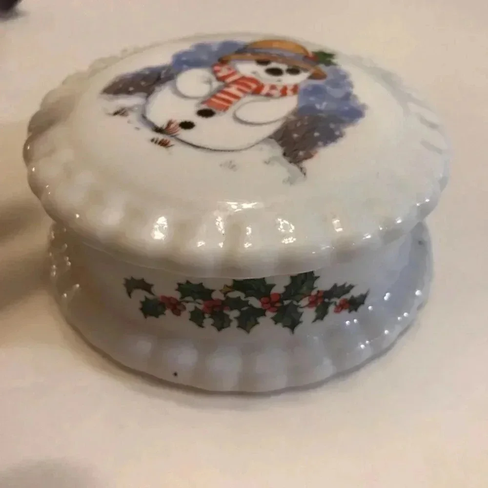 Snowman Trinket Box w/ Lid Pacific Rim Blue Waters English Fine Bone China